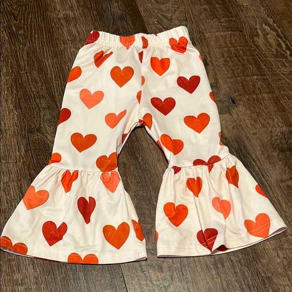 Heart Patterned bell bottom pants - Picture 1 of 2